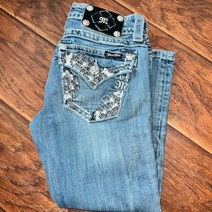 Miss Me cuffed Capri sz 25